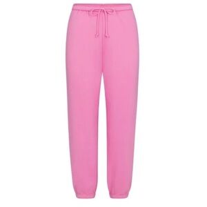 SKIMS- Bubblegum pink sweatpants